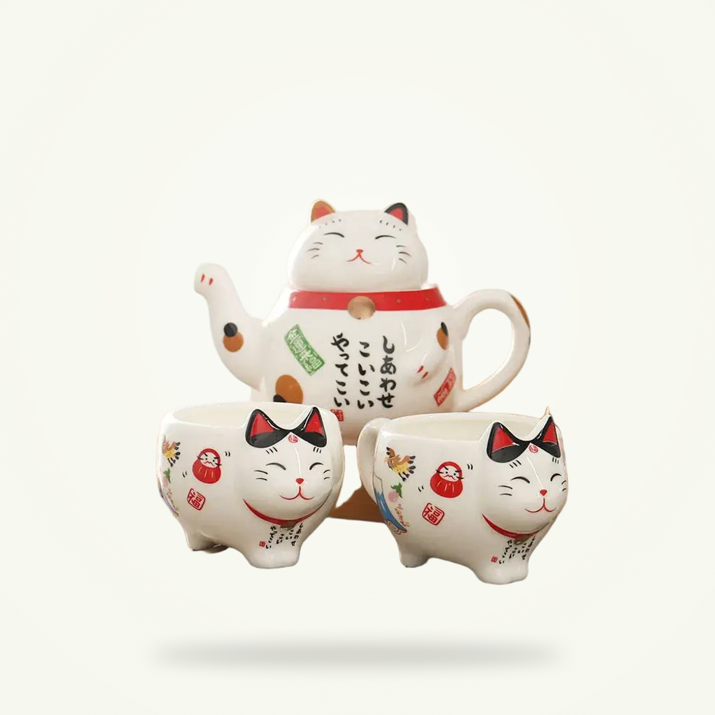 De la belle porcelaine pour un service à thé complet